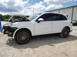 2018 Porsche Cayenne  White vin: WP1AA2A21JKA01630