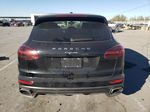 2018 Porsche Cayenne  Black vin: WP1AA2A21JKA02860