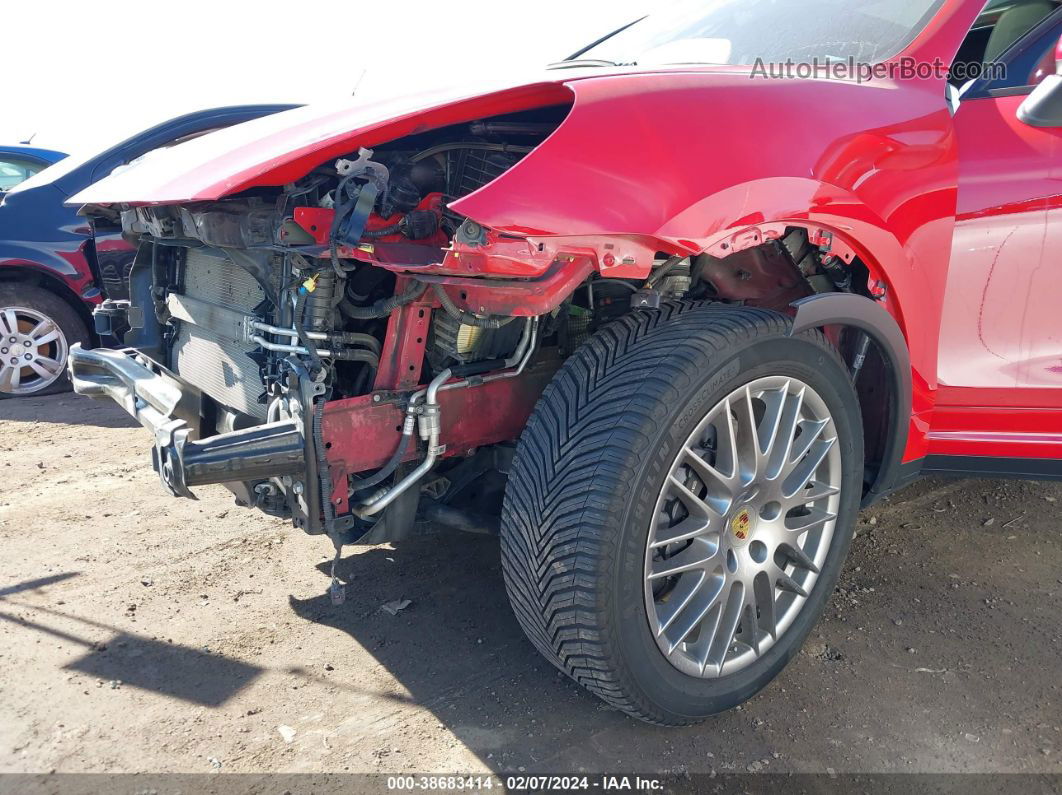 2018 Porsche Cayenne   Red vin: WP1AA2A21JKA04625