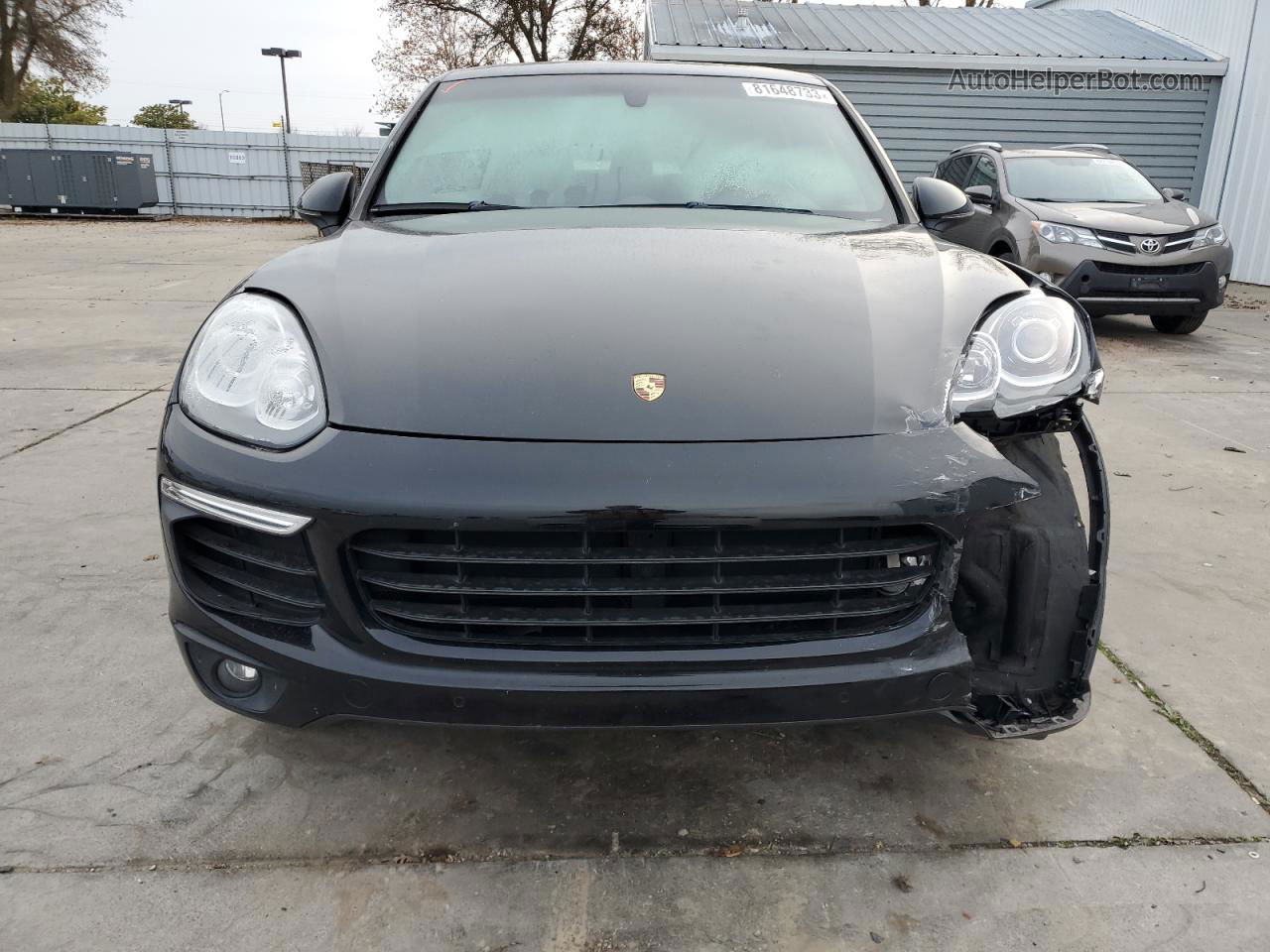 2018 Porsche Cayenne  Black vin: WP1AA2A22JKA04133