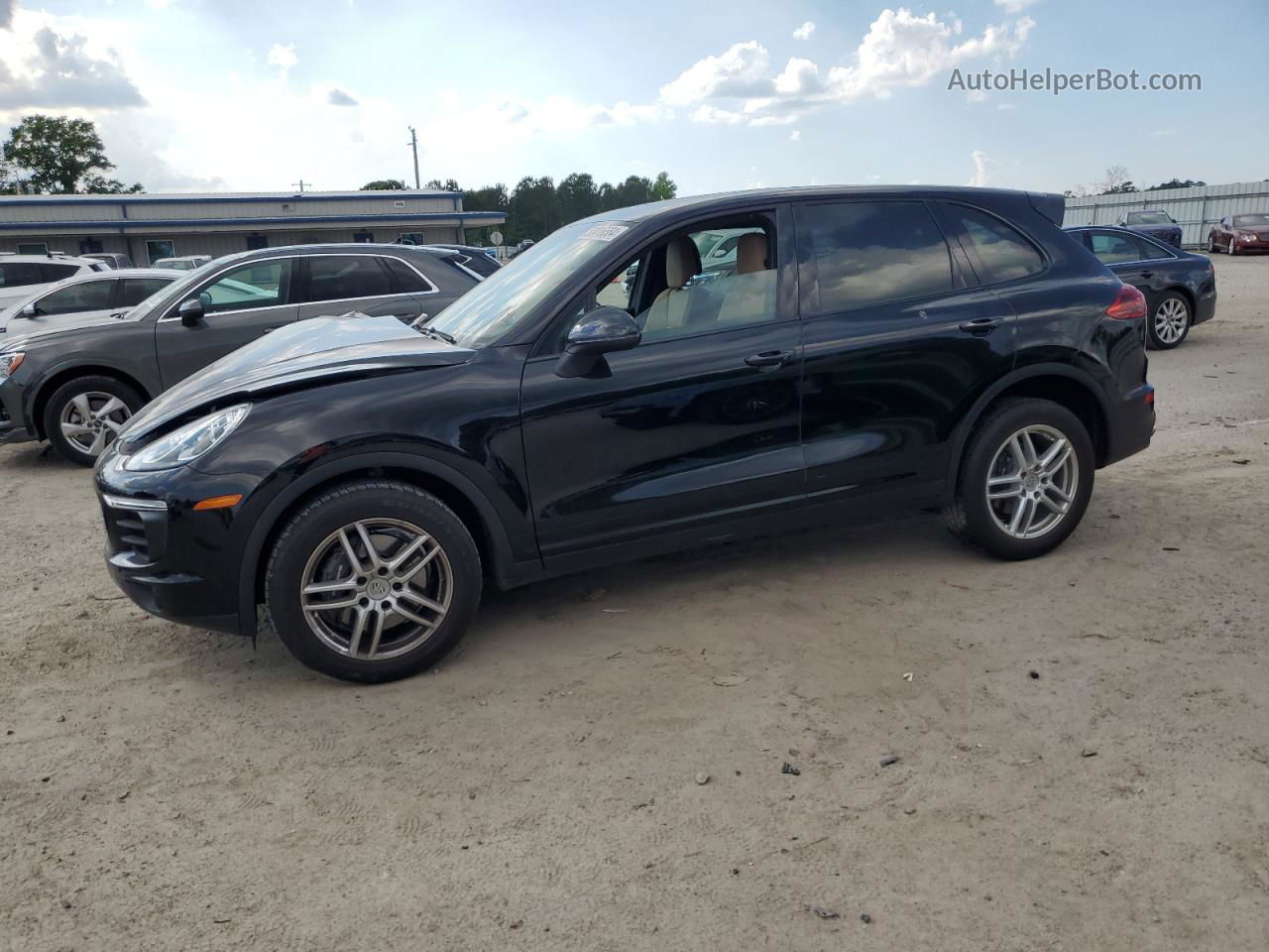 2018 Porsche Cayenne  Black vin: WP1AA2A22JKA06545