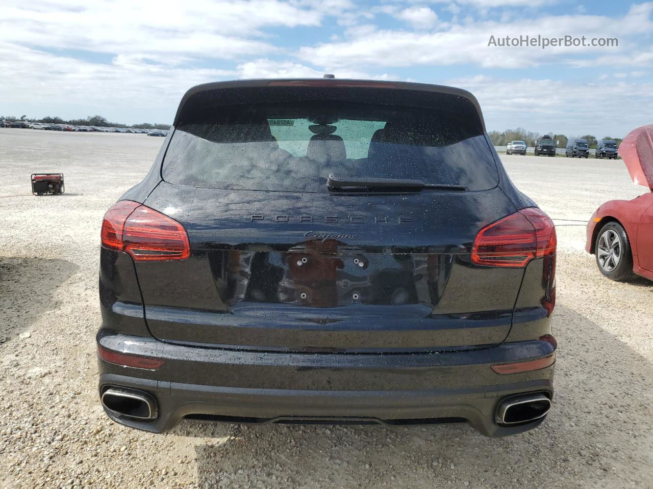 2018 Porsche Cayenne  Black vin: WP1AA2A22JKA06559