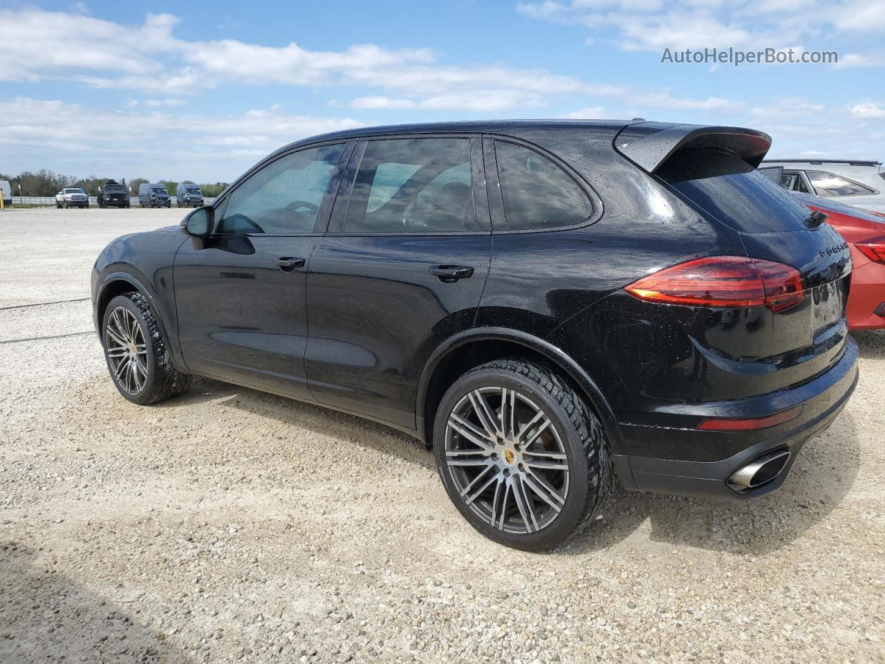 2018 Porsche Cayenne  Black vin: WP1AA2A22JKA06559