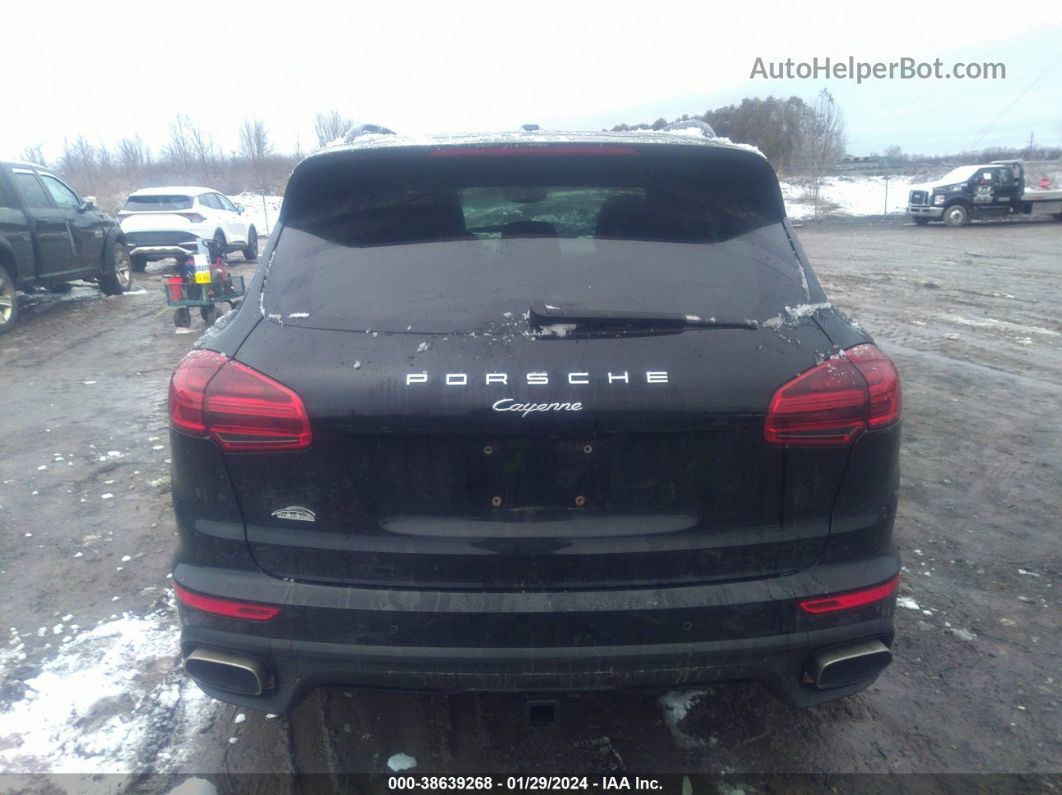 2018 Porsche Cayenne Platinum Edition Black vin: WP1AA2A23JKA00981