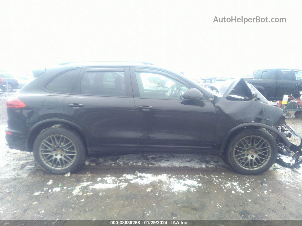 2018 Porsche Cayenne Platinum Edition Black vin: WP1AA2A23JKA00981