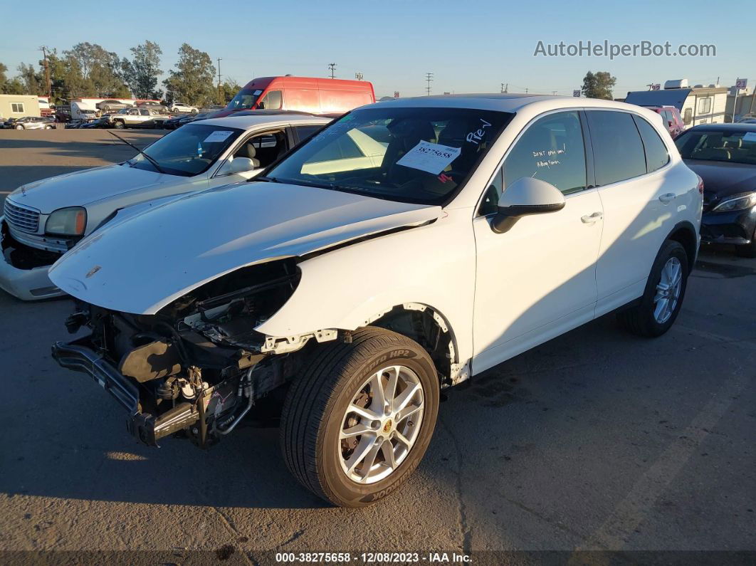 2018 Porsche Cayenne White vin: WP1AA2A23JKA01192