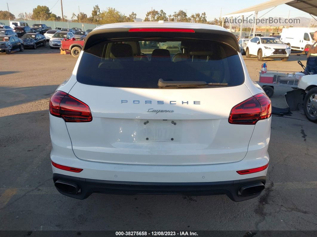 2018 Porsche Cayenne White vin: WP1AA2A23JKA01192