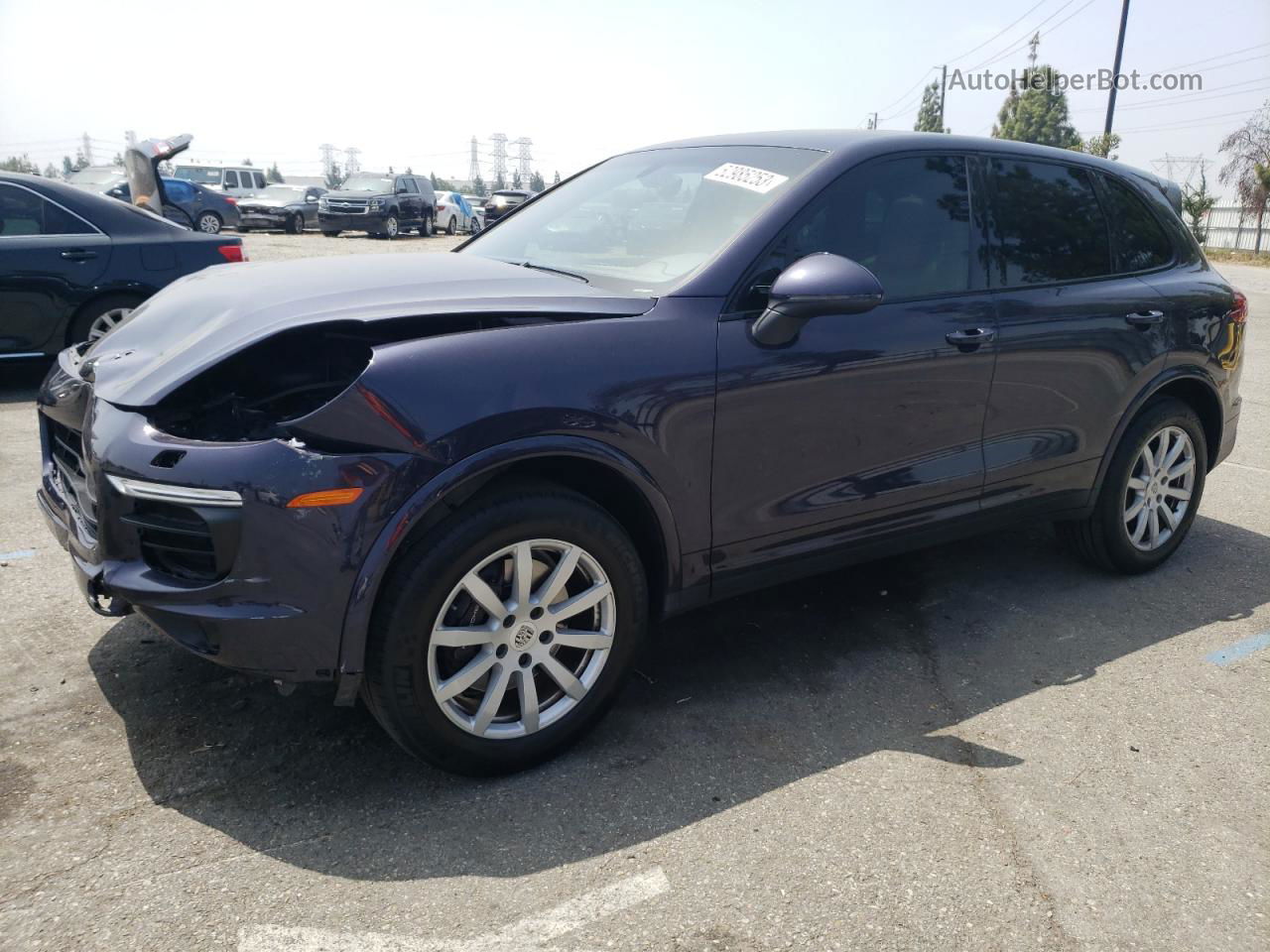 2018 Porsche Cayenne  Purple vin: WP1AA2A25JKA05700