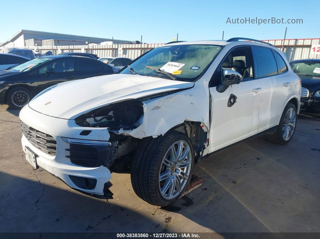 2018 Porsche Cayenne Platinum Edition White vin: WP1AA2A25JKA06474