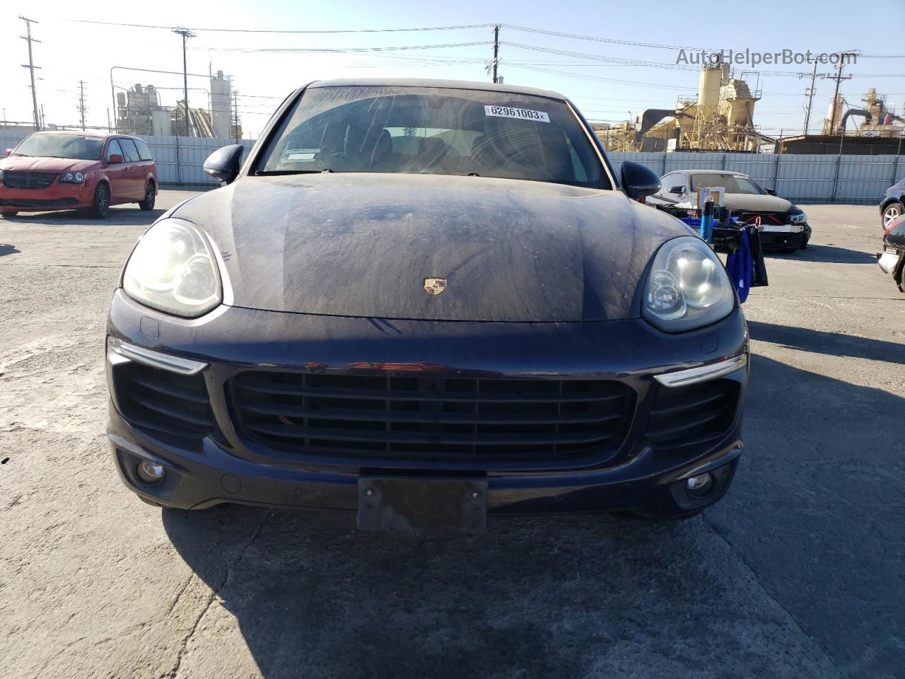 2018 Porsche Cayenne  Blue vin: WP1AA2A26JKA00473