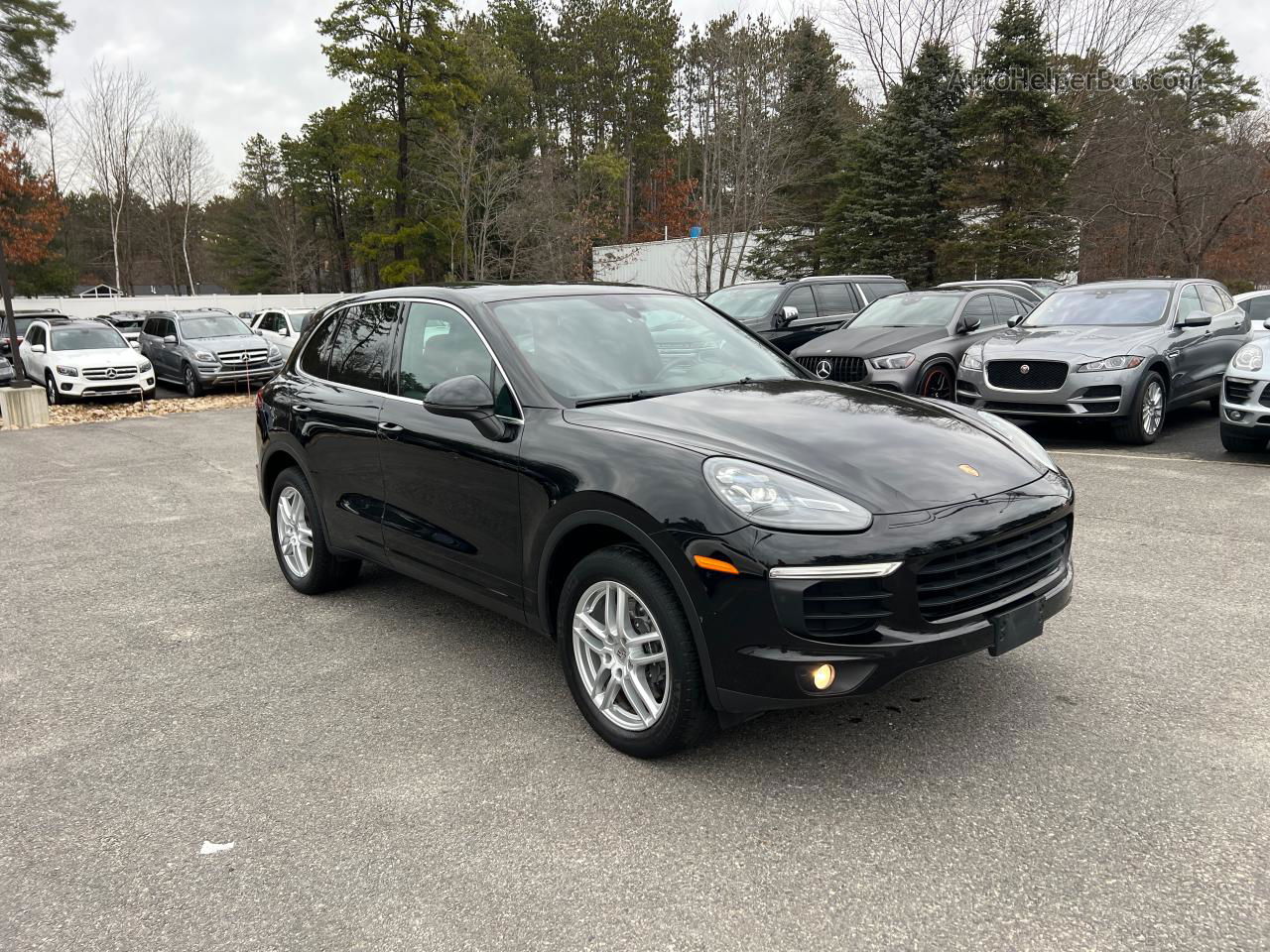 2018 Porsche Cayenne  Black vin: WP1AA2A26JKA04538