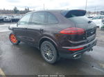 2018 Porsche Cayenne   Burgundy vin: WP1AA2A26JKA06368