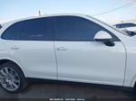 2018 Porsche Cayenne Platinum Edition White vin: WP1AA2A27JKA03009