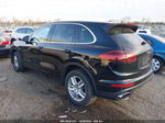 2018 Porsche Cayenne   Black vin: WP1AA2A27JKA03043