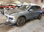 2018 Porsche Cayenne  Gray vin: WP1AA2A27JKA05228