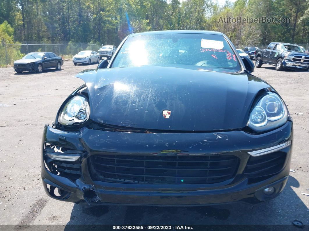 2018 Porsche Cayenne   Black vin: WP1AA2A27JKA07304