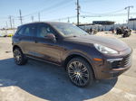 2018 Porsche Cayenne  Brown vin: WP1AA2A28JKA01026