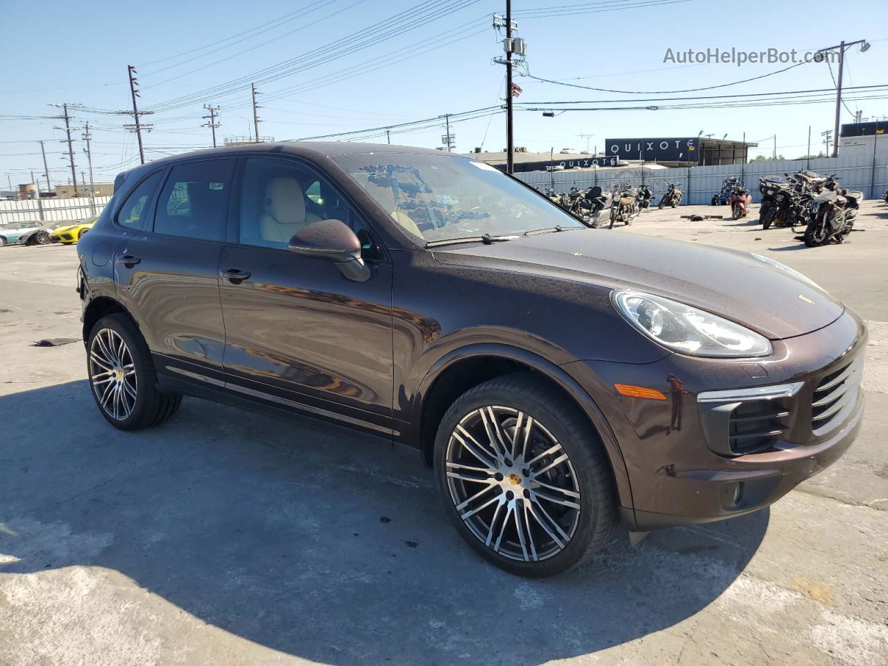 2018 Porsche Cayenne  Brown vin: WP1AA2A28JKA01026