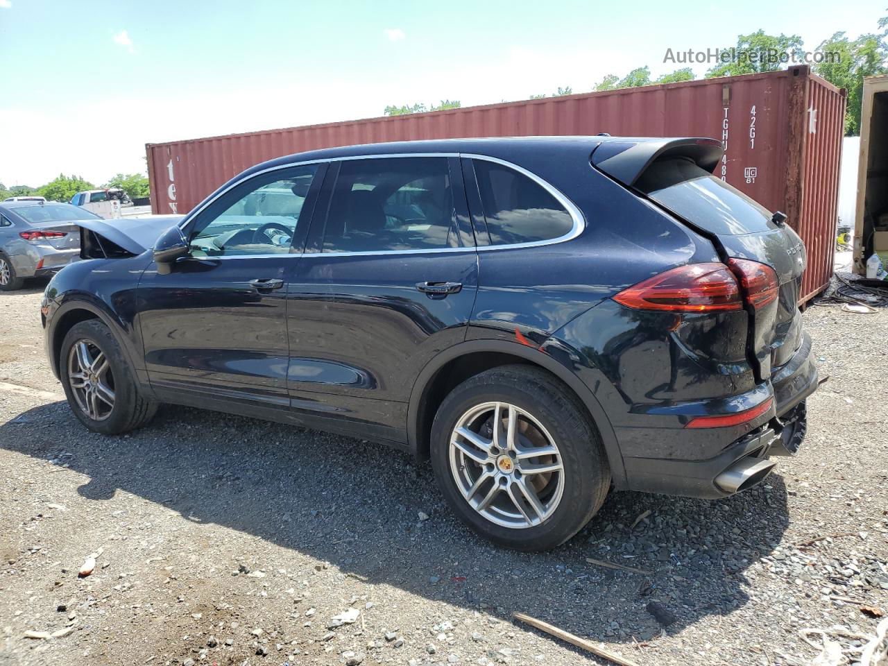 2018 Porsche Cayenne  Black vin: WP1AA2A28JKA05433