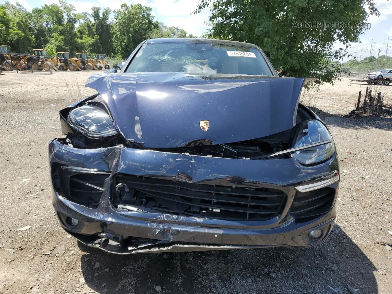 2018 Porsche Cayenne  Black vin: WP1AA2A28JKA05433