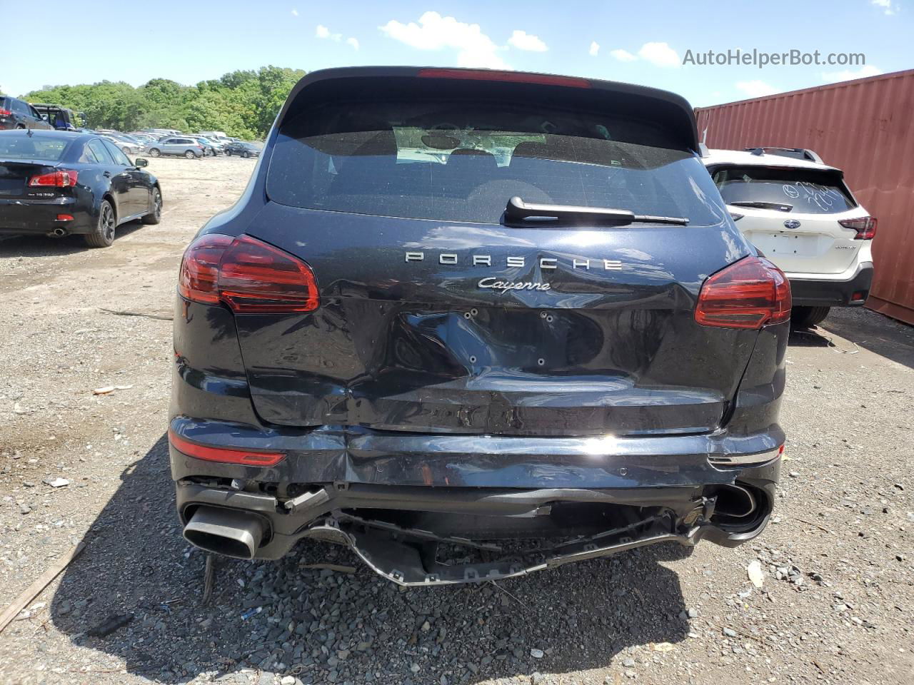 2018 Porsche Cayenne  Black vin: WP1AA2A28JKA05433