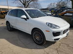 2018 Porsche Cayenne  White vin: WP1AA2A28JKA06971