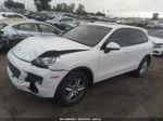 2018 Porsche Cayenne   White vin: WP1AA2A29JKA07093