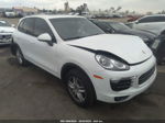 2018 Porsche Cayenne   White vin: WP1AA2A29JKA07093