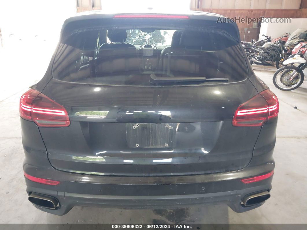 2018 Porsche Cayenne Platinum Edition Black vin: WP1AA2A2XJKA02534