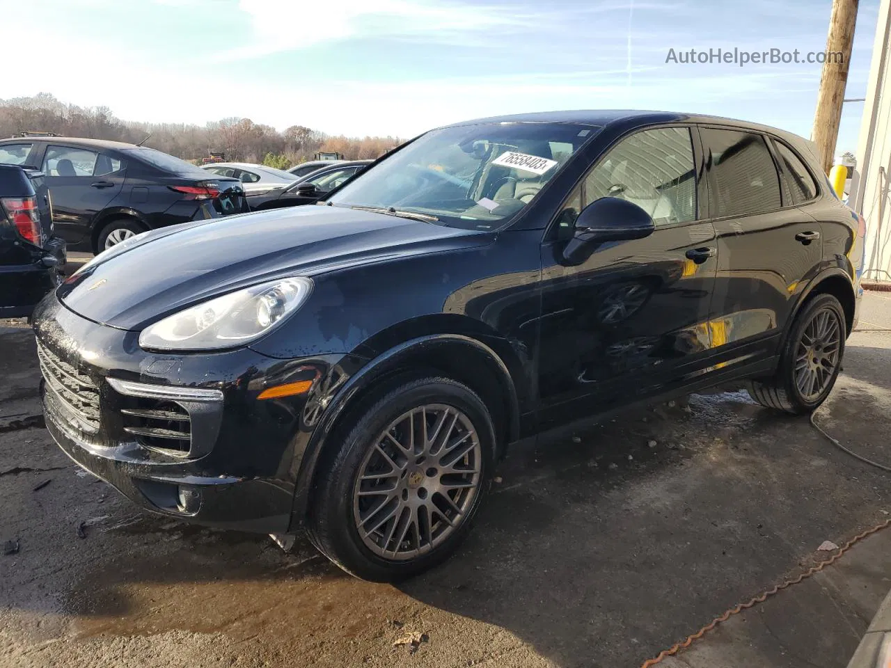 2018 Porsche Cayenne  Black vin: WP1AA2A2XJKA03859