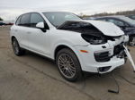 2018 Porsche Cayenne  White vin: WP1AA2A2XJKA05787