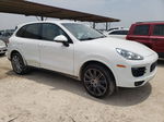 2018 Porsche Cayenne  White vin: WP1AA2A2XJKA07104