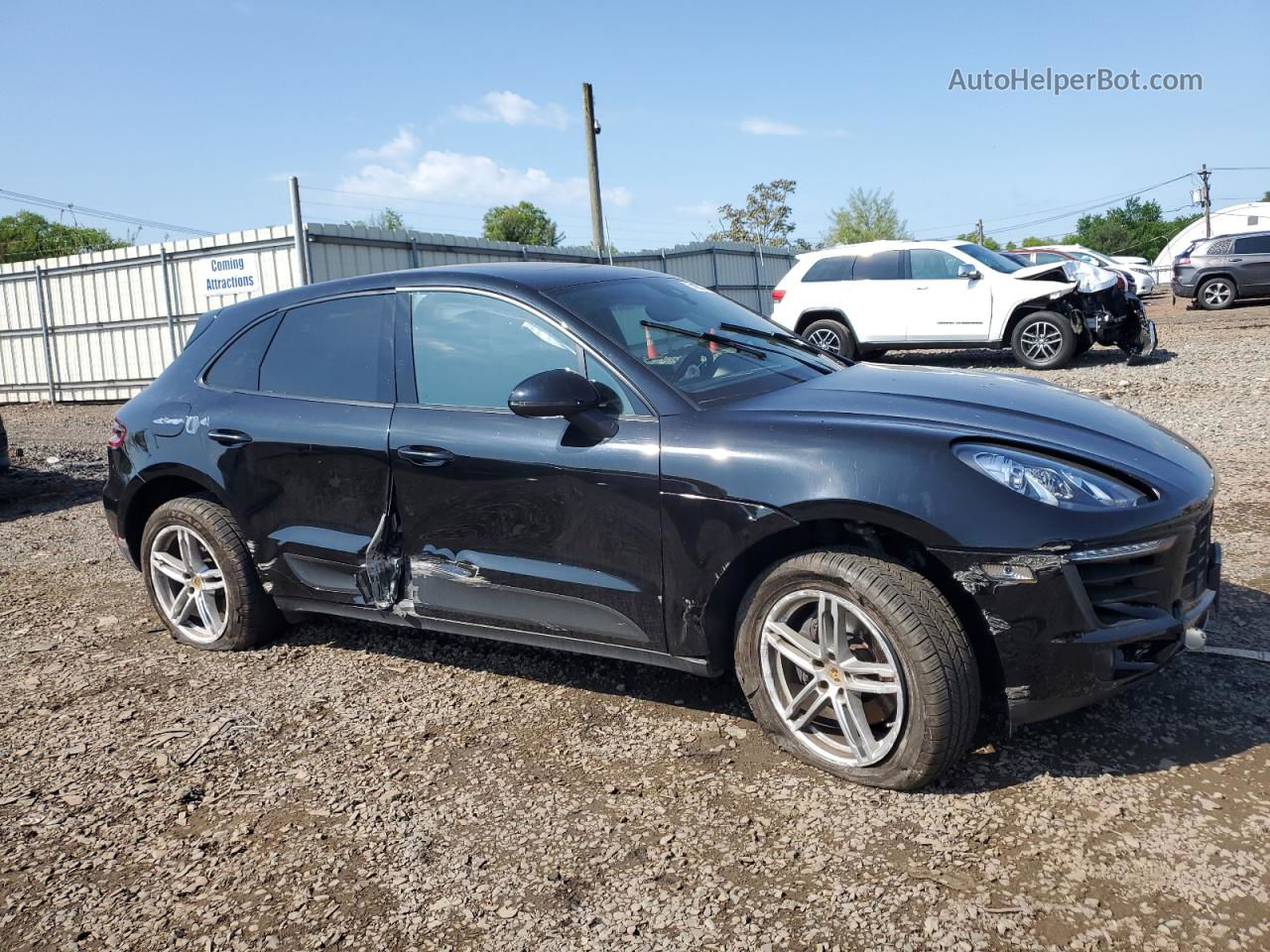 2018 Porsche Macan  Черный vin: WP1AA2A50JLB04736