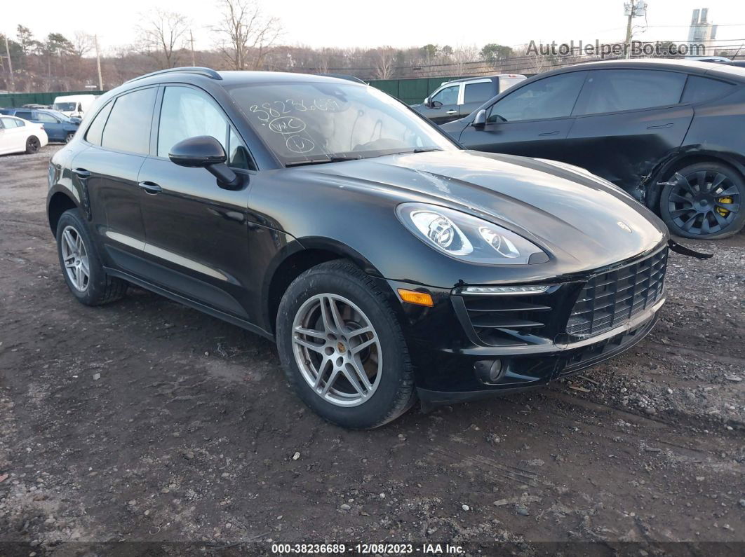 2018 Porsche Macan   Black vin: WP1AA2A50JLB08639