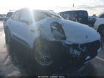 2017 Porsche Macan   White vin: WP1AA2A51HLB05937