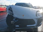 2017 Porsche Macan   White vin: WP1AA2A51HLB05937