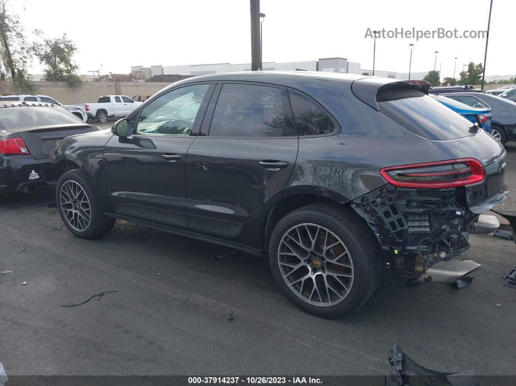 2018 Porsche Macan   Gray vin: WP1AA2A51JLB00114