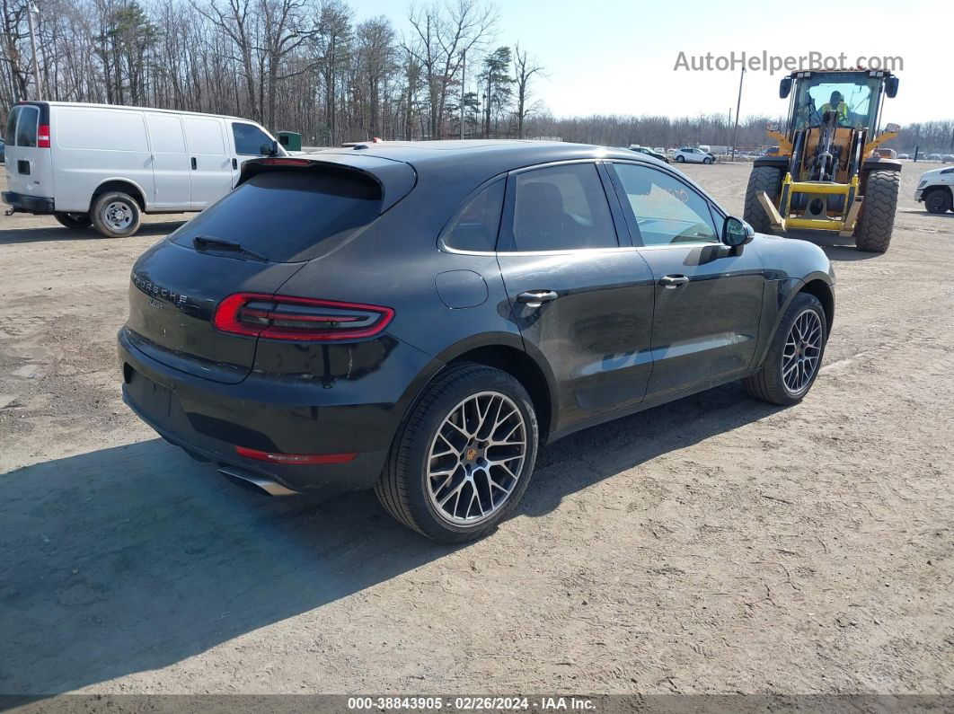 2018 Porsche Macan   Black vin: WP1AA2A51JLB10772