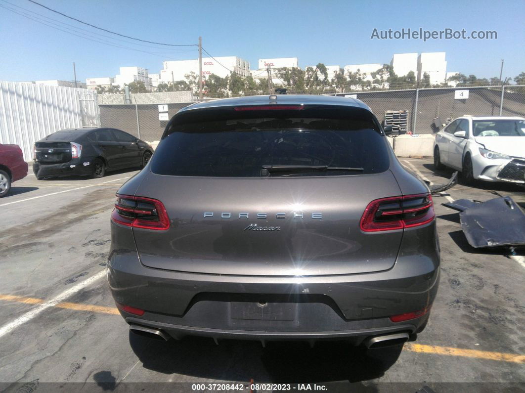 2018 Porsche Macan   Gray vin: WP1AA2A51JLB25255