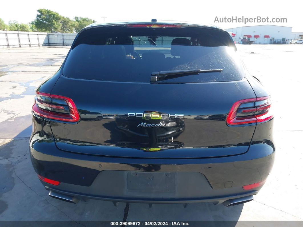 2017 Porsche Macan Black vin: WP1AA2A52HLB82977