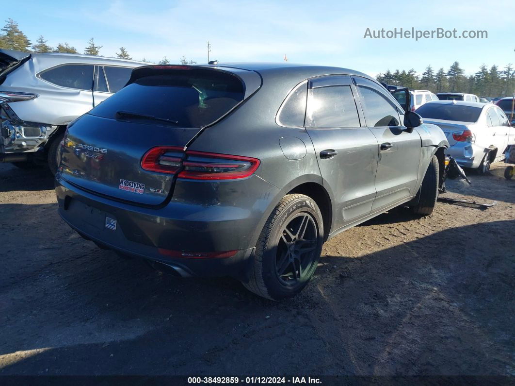 2018 Porsche Macan Black vin: WP1AA2A52JLB00610