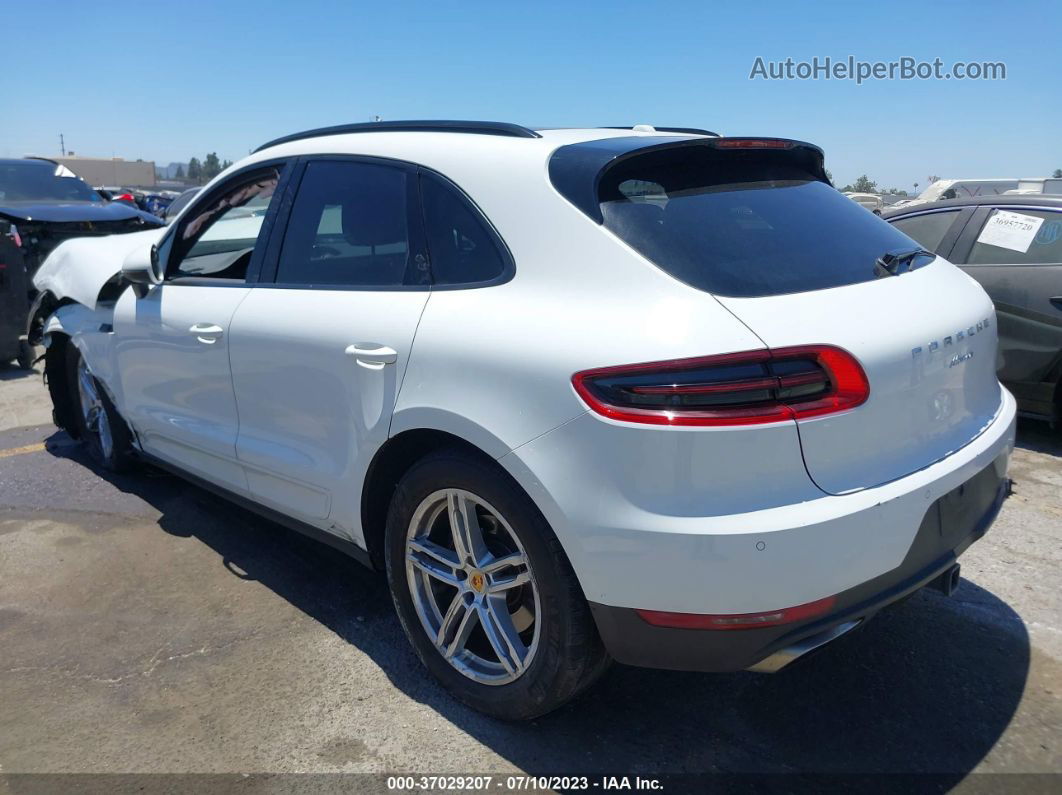 2018 Porsche Macan   White vin: WP1AA2A52JLB15107