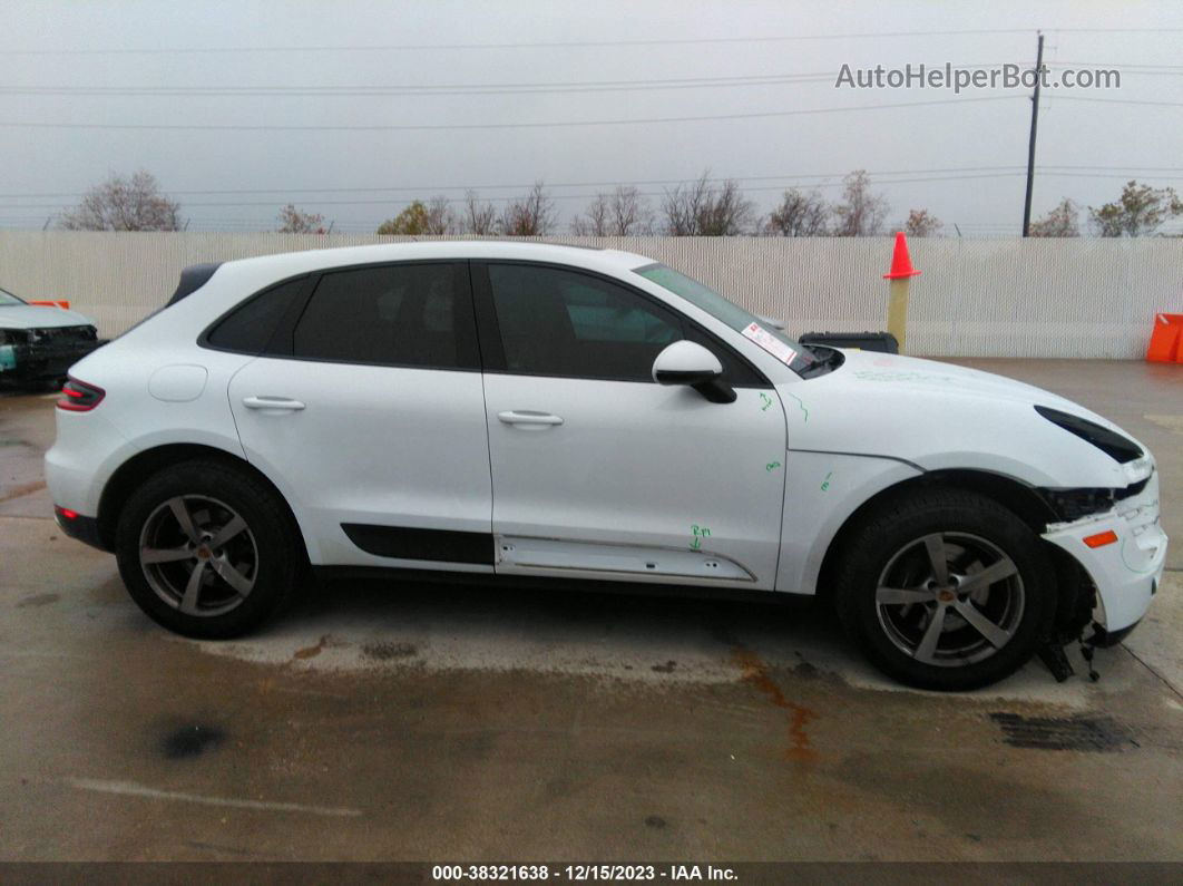 2018 Porsche Macan Base (pdk) White vin: WP1AA2A52JLB22140