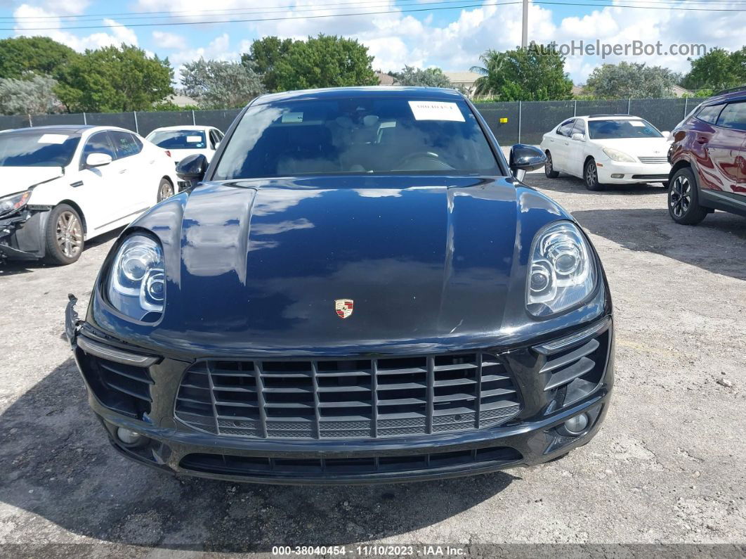 2018 Porsche Macan   Black vin: WP1AA2A52JLB24566