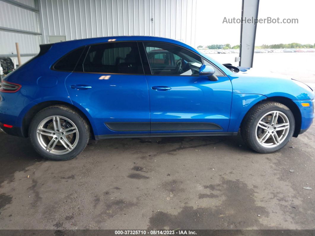 2017 Porsche Macan   Blue vin: WP1AA2A54HLB01400