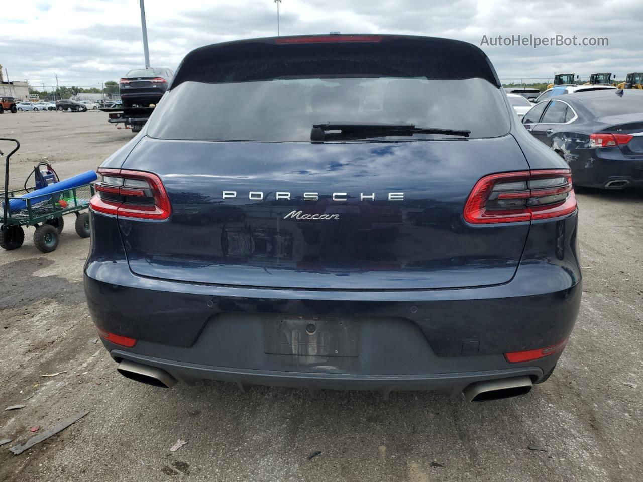 2017 Porsche Macan  Blue vin: WP1AA2A54HLB09609