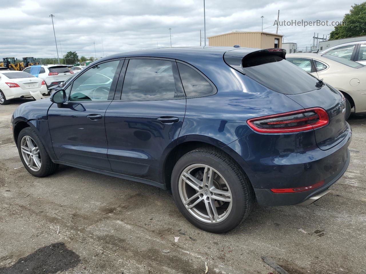 2017 Porsche Macan  Синий vin: WP1AA2A54HLB09609