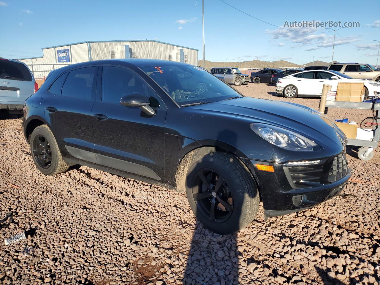 2018 Porsche Macan  Black vin: WP1AA2A54JLB04609