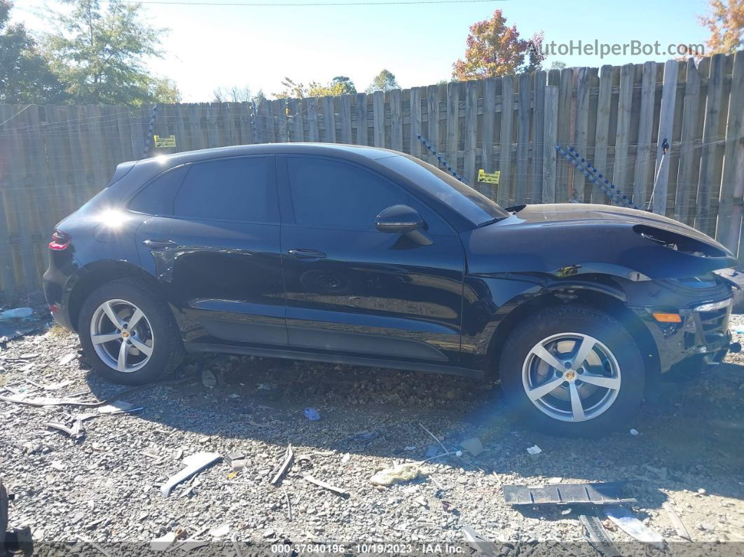 2018 Porsche Macan Black vin: WP1AA2A54JLB07008