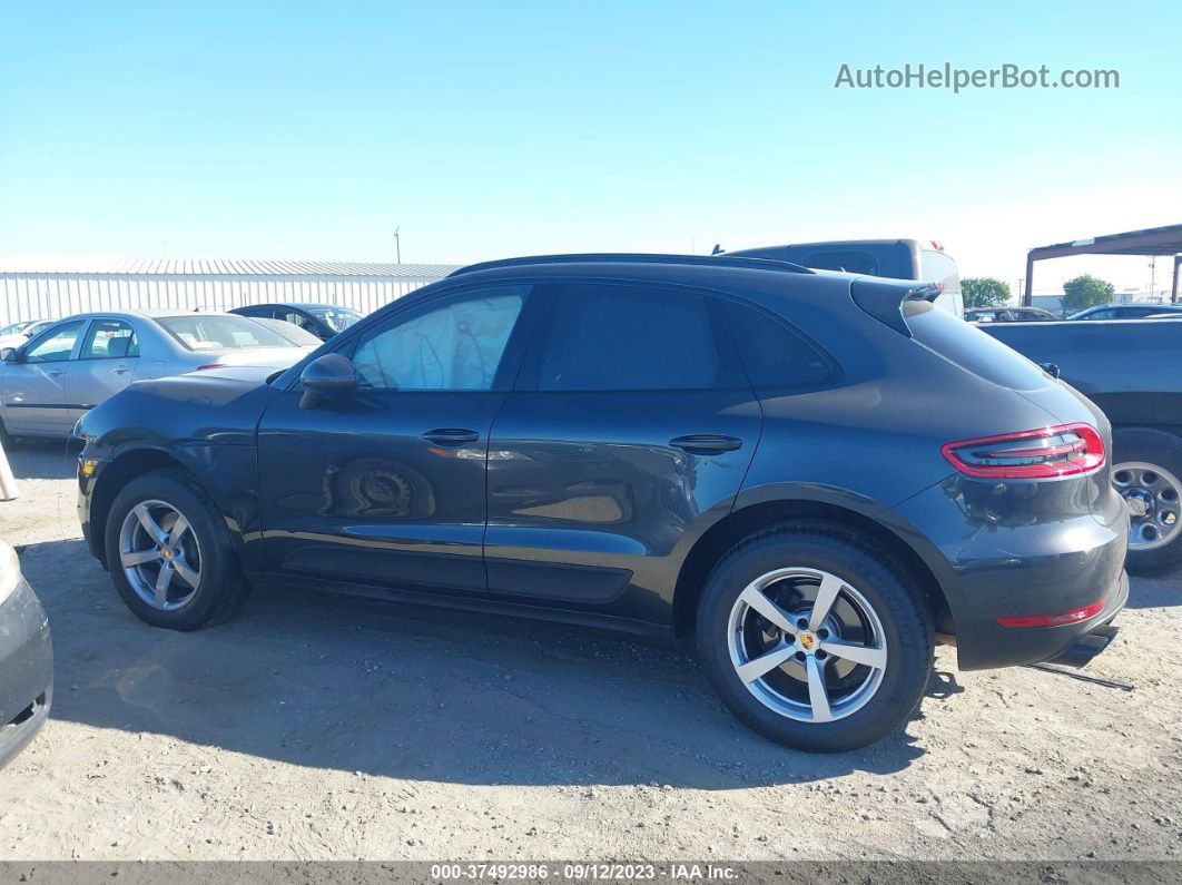 2017 Porsche Macan   Gray vin: WP1AA2A55HLB08856